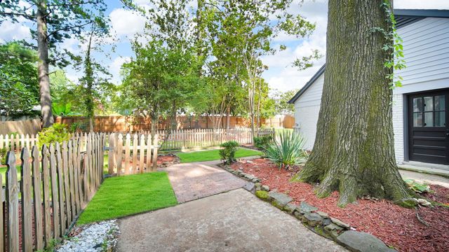 2266 WICKERWOOD CV, Memphis, TN 38119