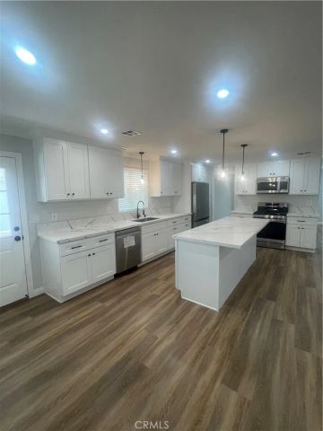 2230 Lake Park 92, San Jacinto, CA 92583
