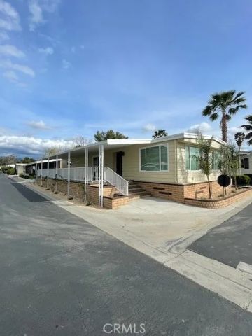 2230 Lake Park 92, San Jacinto, CA 92583