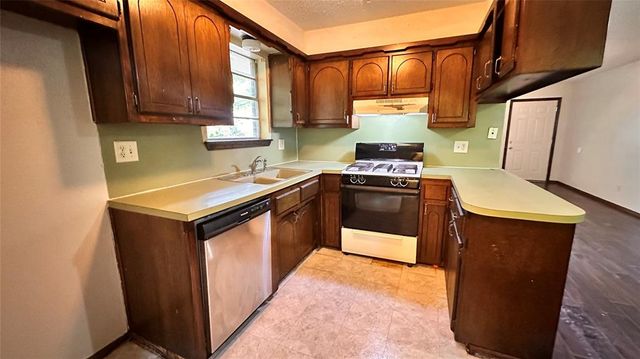 913 Delmar Circle Circle, Moore, OK 73160