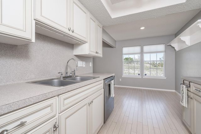 8207 Mescalero DR, Austin, TX 78736