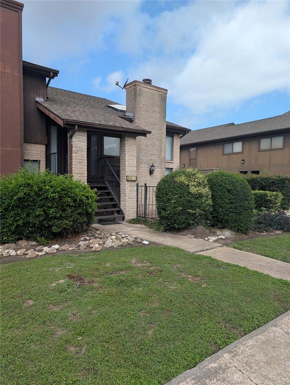 58 Evanston Street 1, Houston, TX 77015