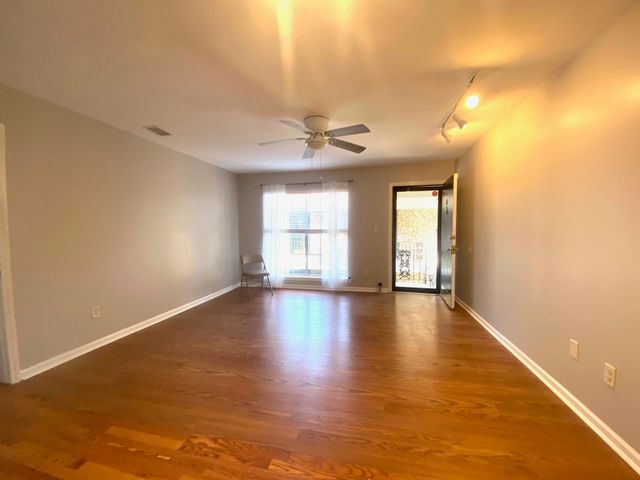 811 Colony Drive E-72, Charleston, SC 29407