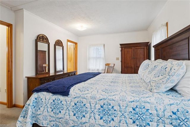 23 Parker AVE, Newport News, VA 23606