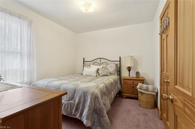 23 Parker AVE, Newport News, VA 23606