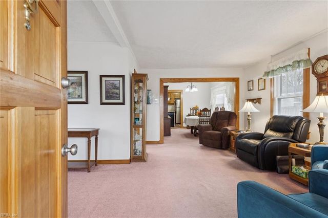 23 Parker AVE, Newport News, VA 23606