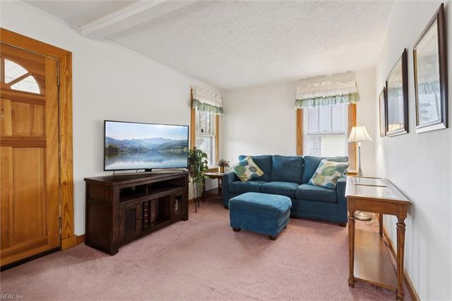 23 Parker AVE, Newport News, VA 23606