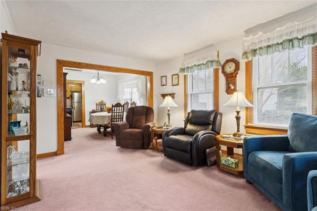 23 Parker AVE, Newport News, VA 23606