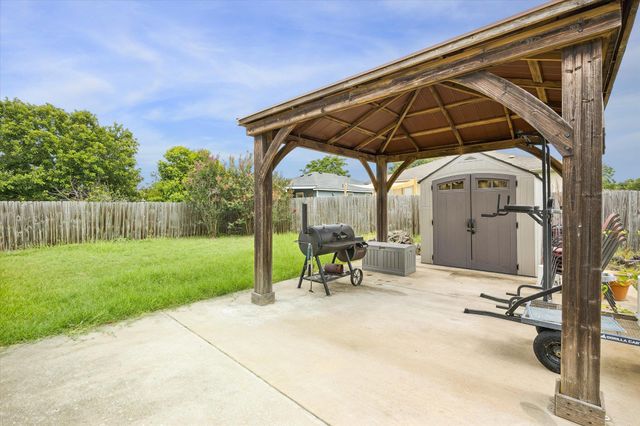 119 Brooke ST, Hutto, TX 78634
