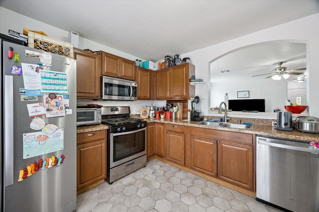 119 Brooke ST, Hutto, TX 78634