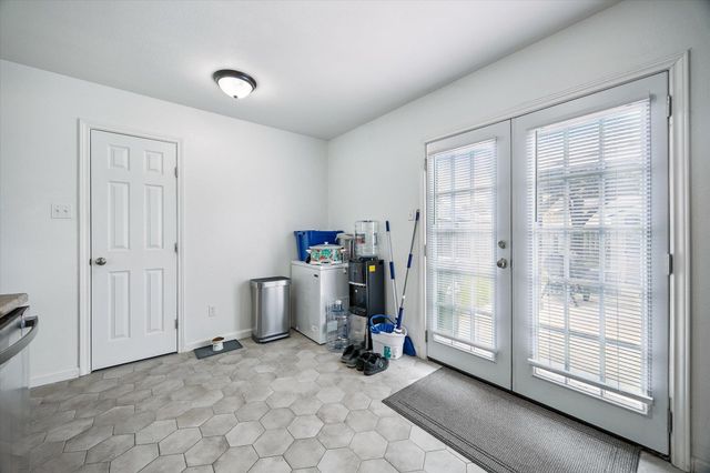 119 Brooke ST, Hutto, TX 78634