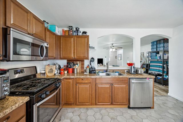 119 Brooke ST, Hutto, TX 78634