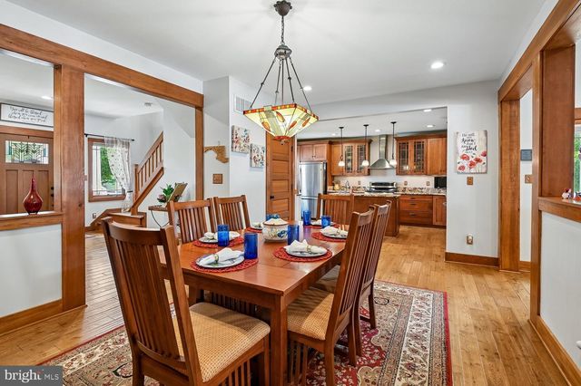 319 6TH AVE NE, Glen Burnie, MD 21060