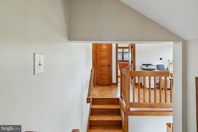 319 6TH AVE NE, Glen Burnie, MD 21060