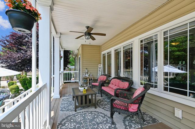 319 6TH AVE NE, Glen Burnie, MD 21060
