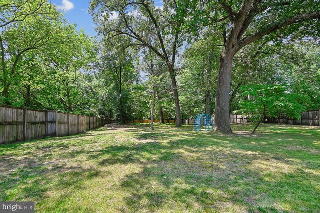 319 6TH AVE NE, Glen Burnie, MD 21060
