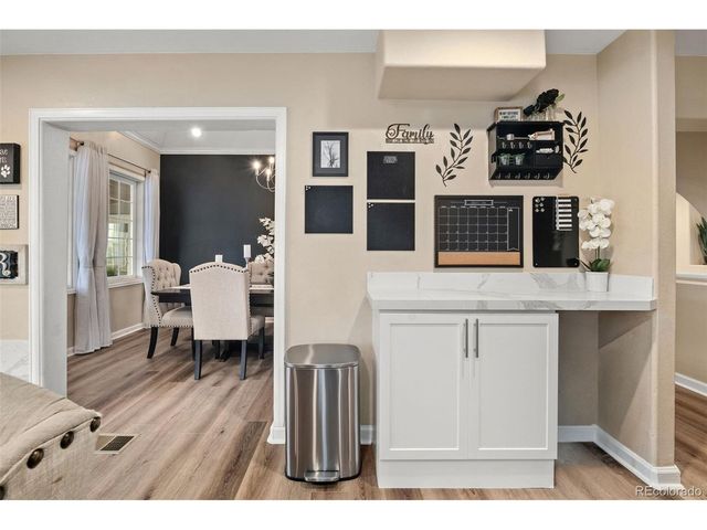 6691 S Abilene Way, Centennial, CO 80111