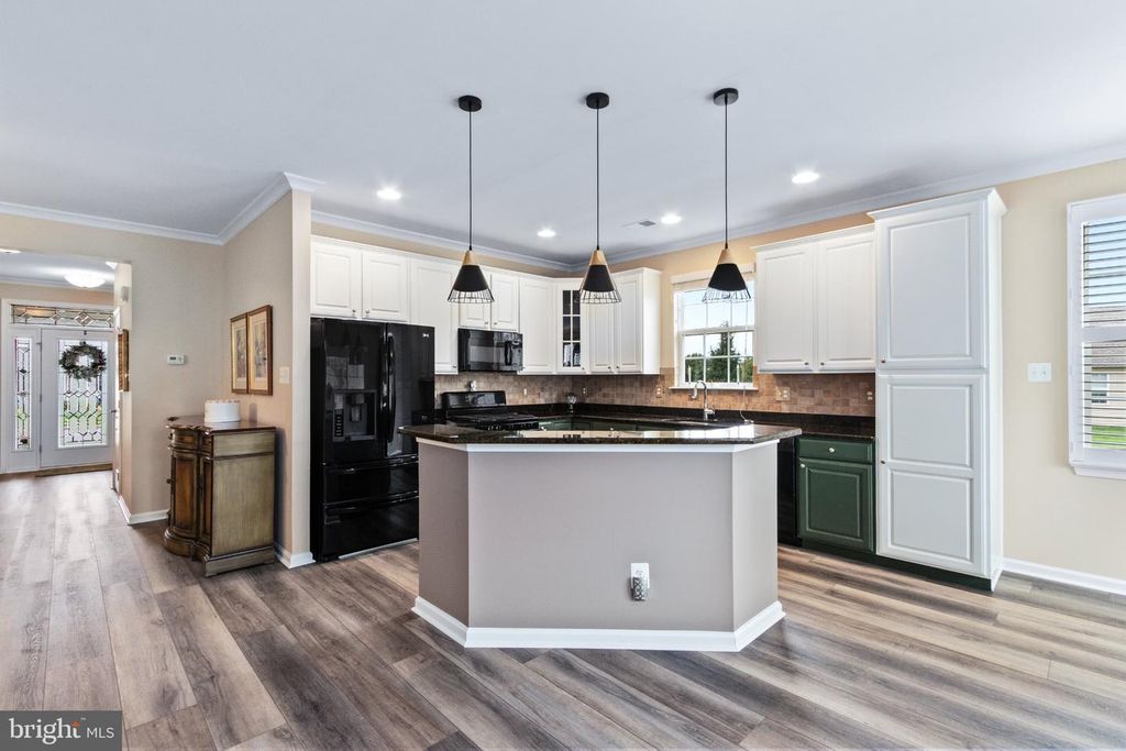 20 E DEHART AVE, CLAYTON, NJ 08312 — photo 5