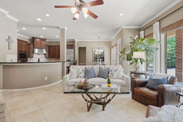 147 W Crystal Canyon Circle, The Woodlands, TX 77389