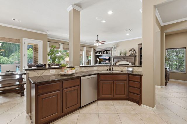 147 W Crystal Canyon Circle, The Woodlands, TX 77389