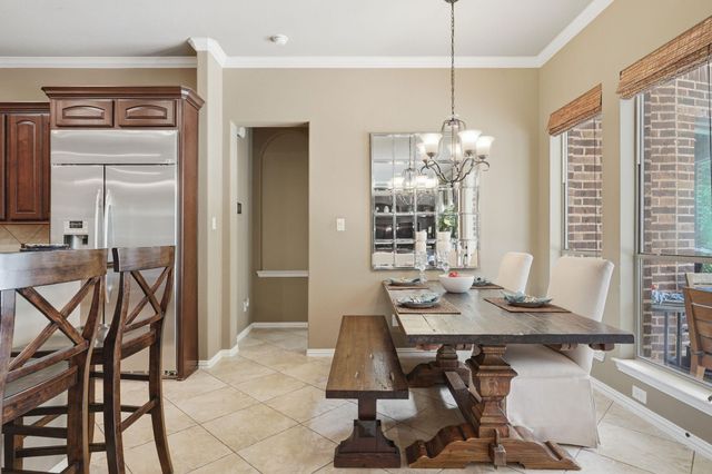 147 W Crystal Canyon Circle, The Woodlands, TX 77389