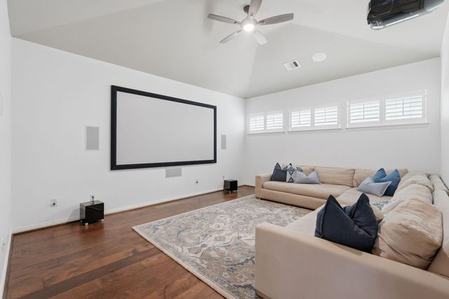 147 W Crystal Canyon Circle, The Woodlands, TX 77389