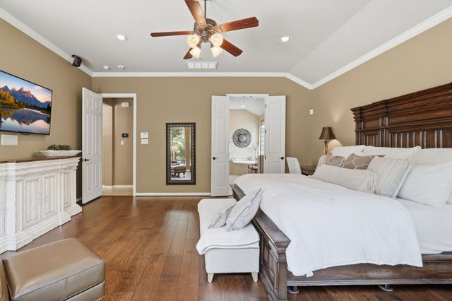 147 W Crystal Canyon Circle, The Woodlands, TX 77389