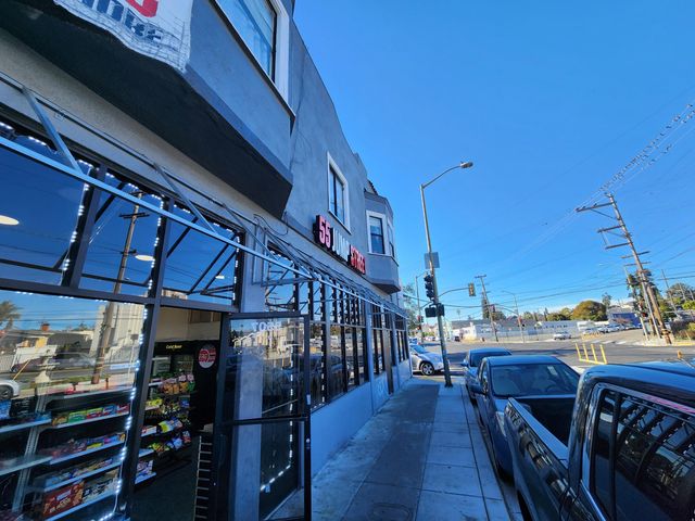 5503 Foothill Blvd, Oakland, CA 94605