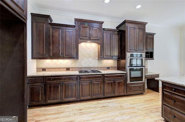 5205 Waters Edge Trail, Roswell, GA 30075