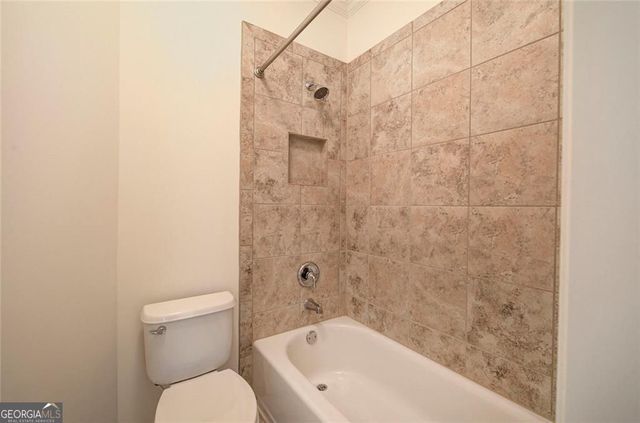 5205 Waters Edge Trail, Roswell, GA 30075