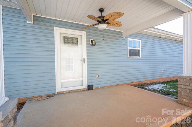 505 E Cloninger Street, Dallas, NC 28034