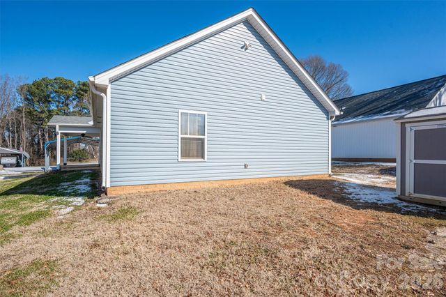 505 E Cloninger Street, Dallas, NC 28034