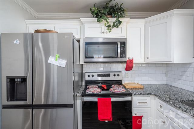 505 E Cloninger Street, Dallas, NC 28034