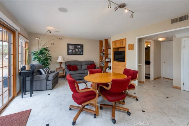 731 Calle Vallarta, San Clemente, CA 92673