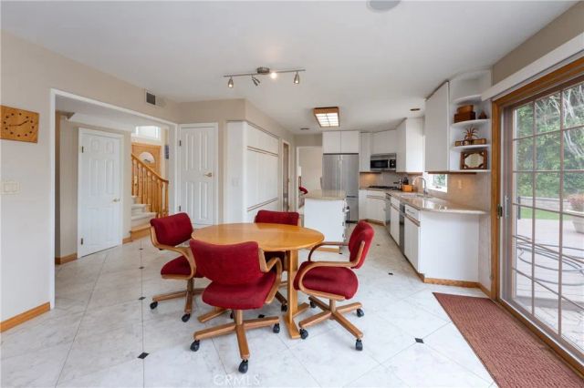 731 Calle Vallarta, San Clemente, CA 92673