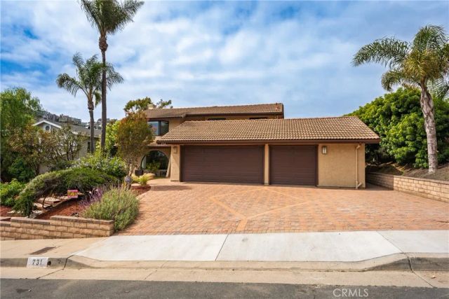 731 Calle Vallarta, San Clemente, CA 92673