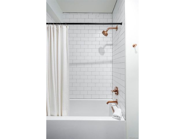 3868 Utica St, Denver, CO 80212