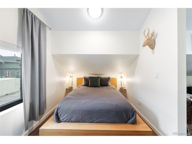 3868 Utica St, Denver, CO 80212