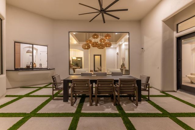 5316 E Royal View Drive S, Phoenix, AZ 85018