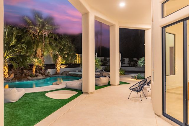 5316 E Royal View Drive S, Phoenix, AZ 85018