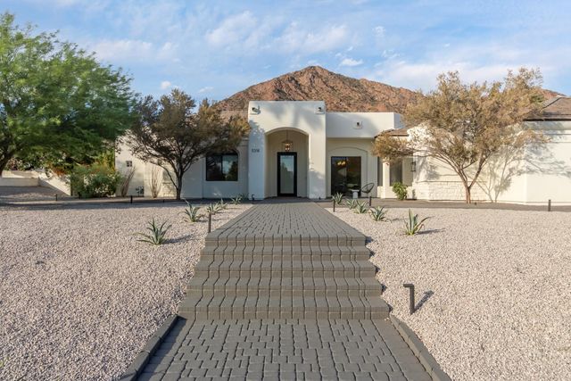 5316 E Royal View Drive S, Phoenix, AZ 85018