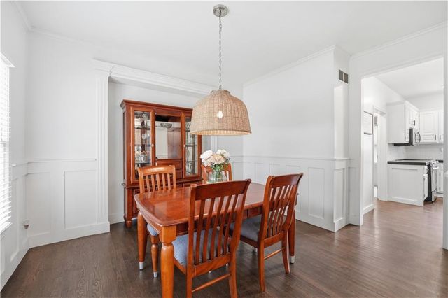 8004 W 144th Place, Overland Park, KS 66223