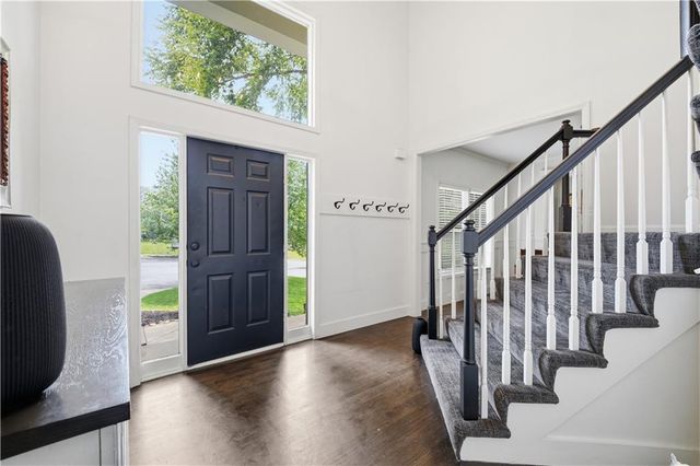 8004 W 144th Place, Overland Park, KS 66223