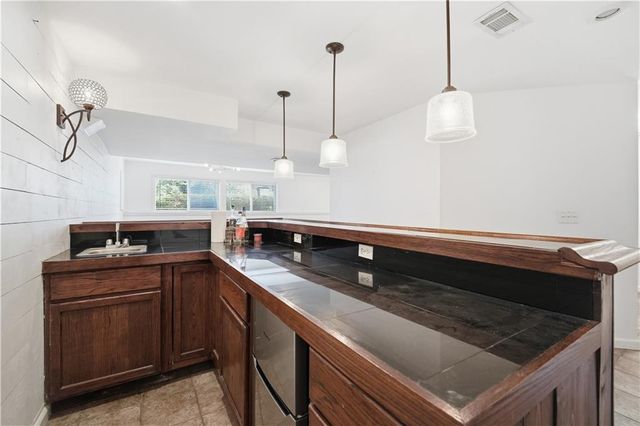 8004 W 144th Place, Overland Park, KS 66223