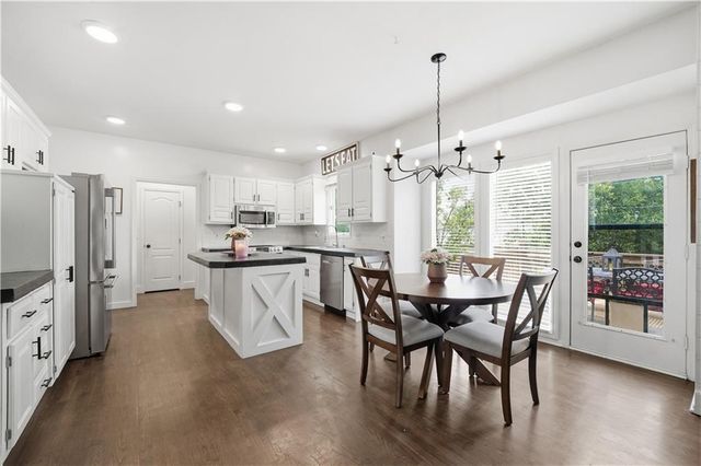 8004 W 144th Place, Overland Park, KS 66223