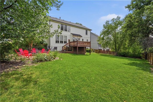 8004 W 144th Place, Overland Park, KS 66223