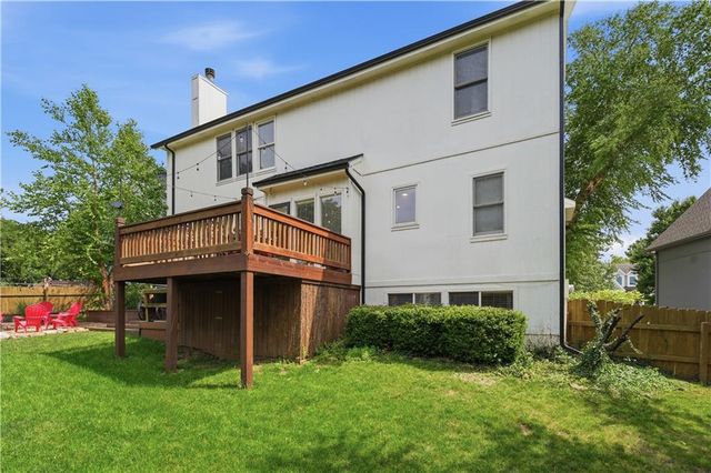 8004 W 144th Place, Overland Park, KS 66223