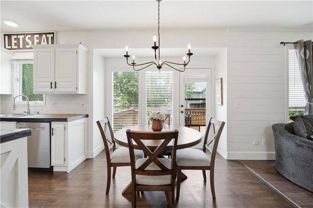8004 W 144th Place, Overland Park, KS 66223
