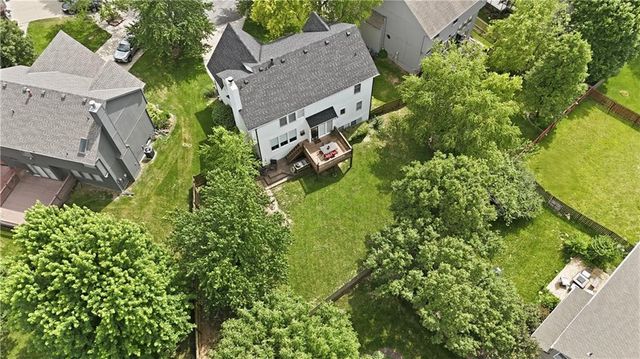 8004 W 144th Place, Overland Park, KS 66223
