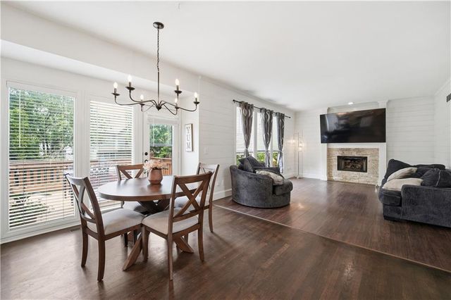 8004 W 144th Place, Overland Park, KS 66223